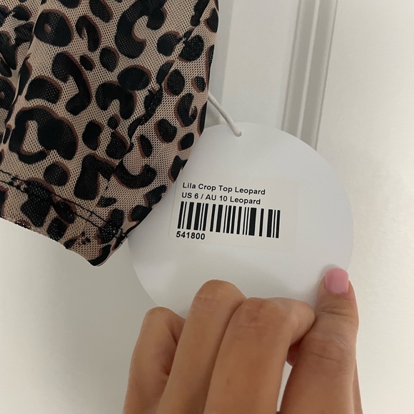 Princess Polly Lila Crop Top in Leopard - Picture 3 of 3